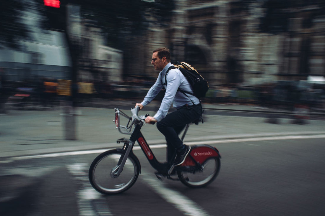 How to Save Money on Commuting with an Electric Bike – UK Tips